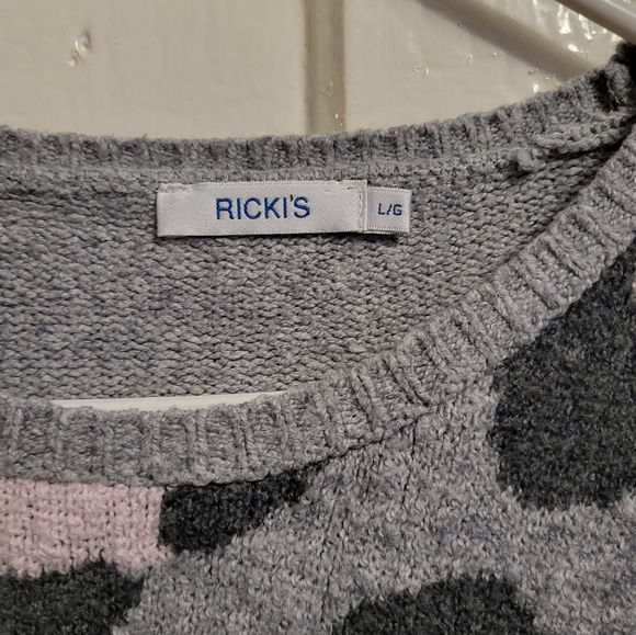 Pink & Gray Leapord Print Sweater - Picture 2 of 3